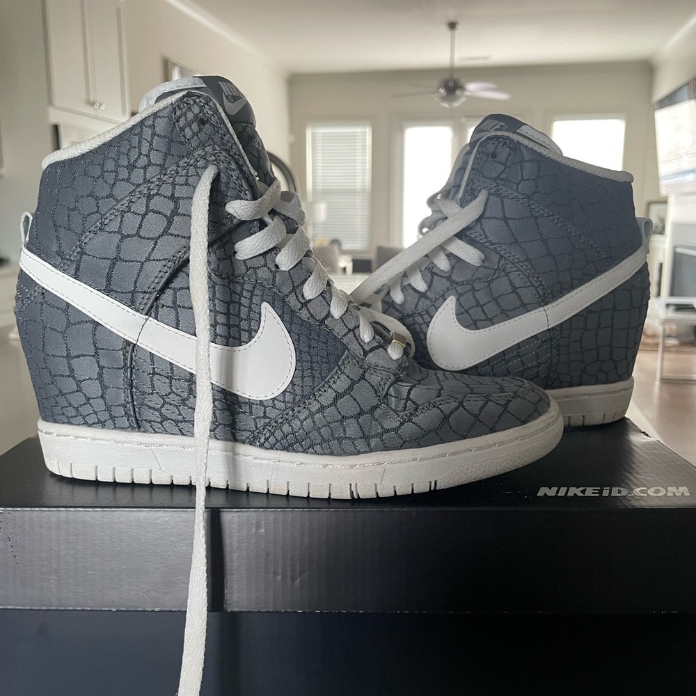 Nike Dunk Sky High ID